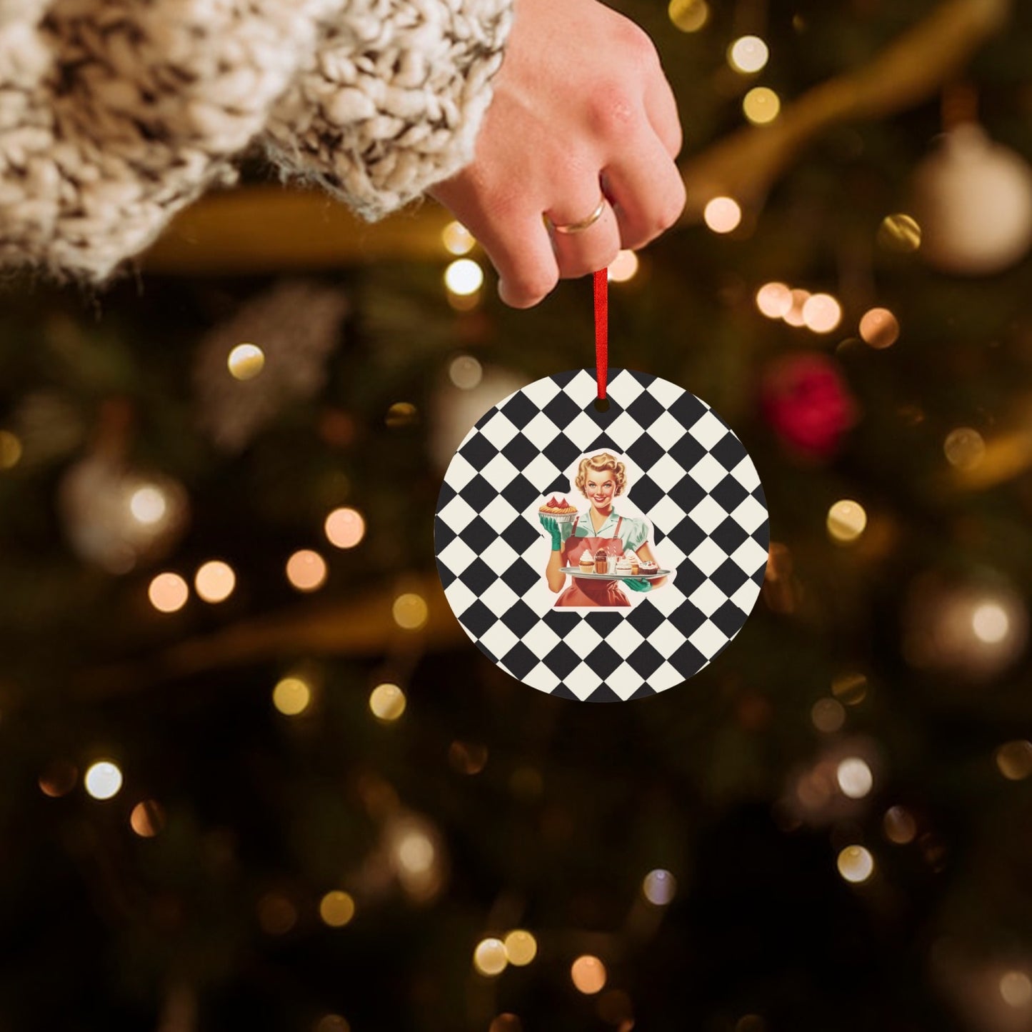 944. Aluminum Round Hanging Ornament